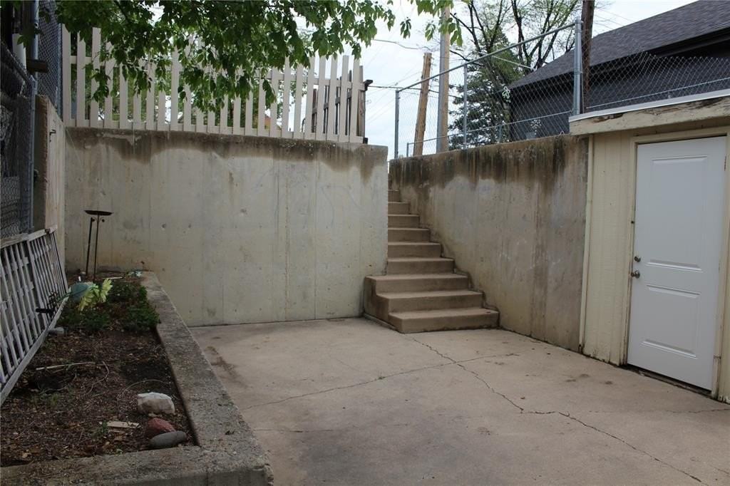 2514 W Bijou St - Photo 3 of 13