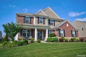 featured image of 6074 Topaz Cir