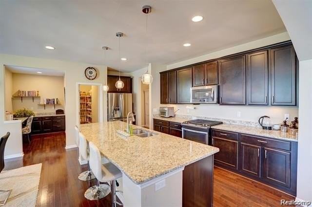 6074 Topaz Cir - Photo 4 of 19