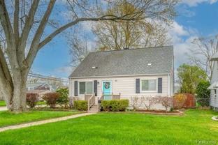 4526 Tonawanda Ave - Photo 1 of 1