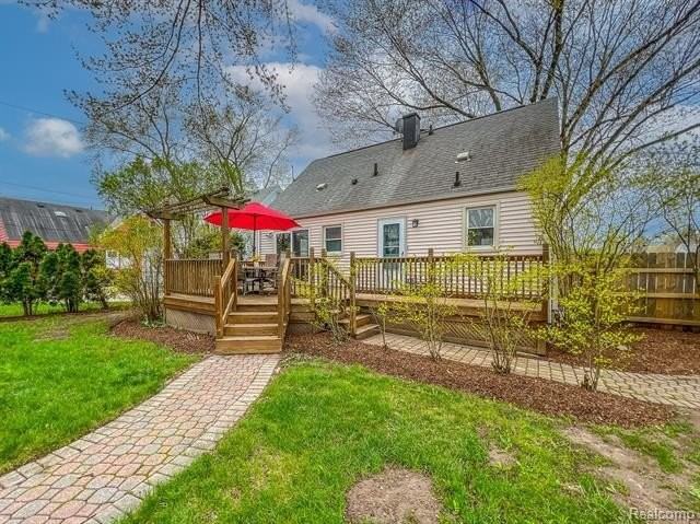 4526 Tonawanda Ave - Photo 5 of 25