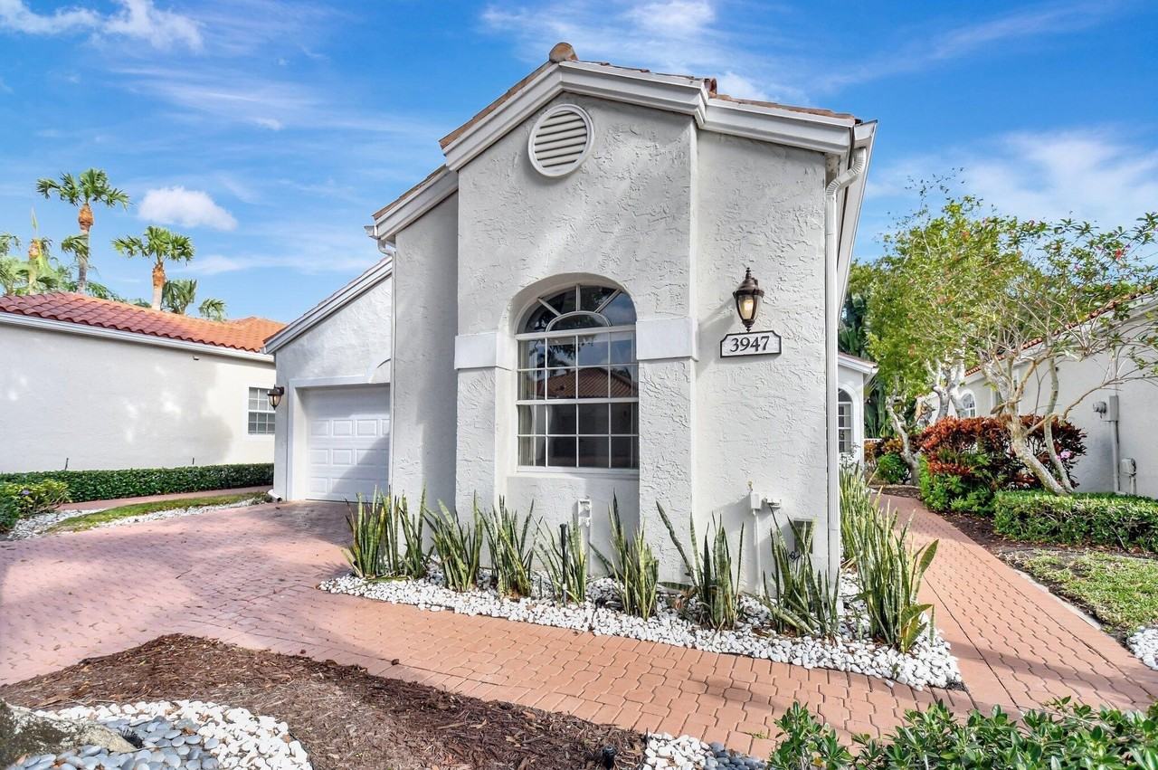 3947 Redondo Way - Photo 4 of 41