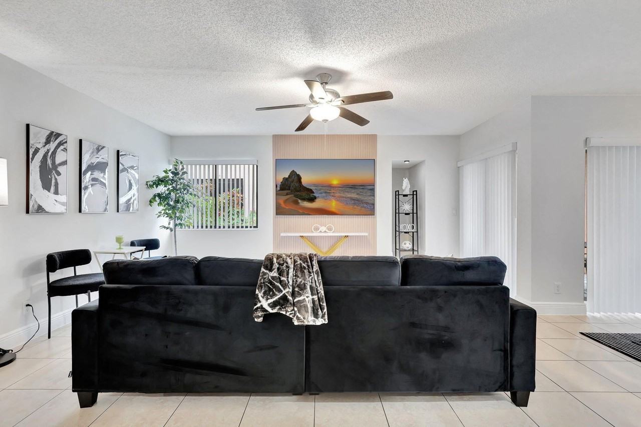 12641 Westhampton Cir #C311 - Photo 6 of 36