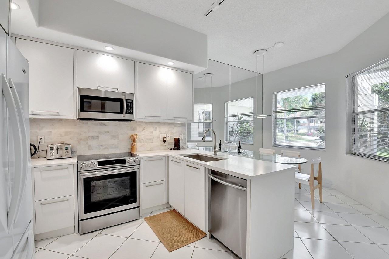 5801 Nw 24th Ave #1001 - Photo 5 of 47