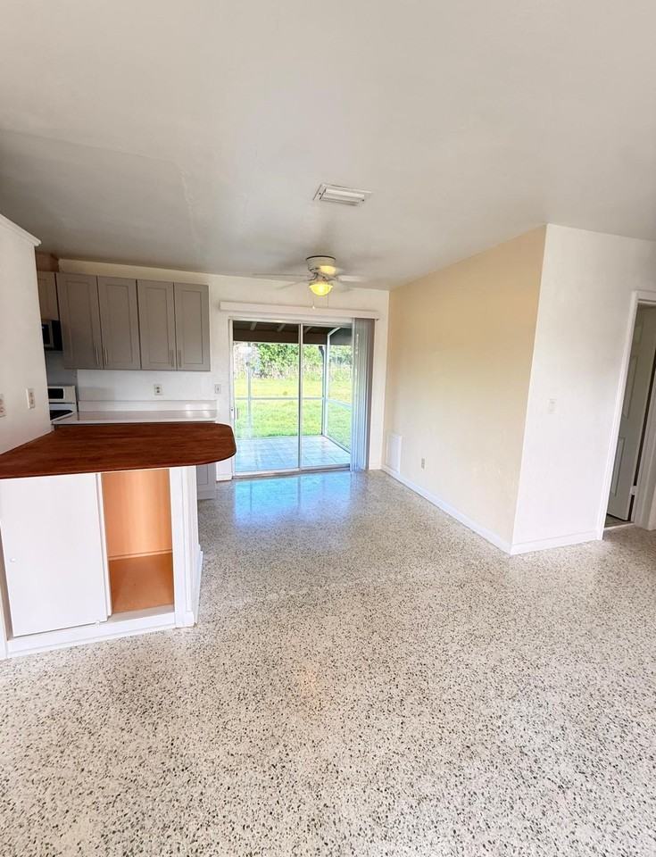 3231 Se Monte Vista St - Photo 6 of 19