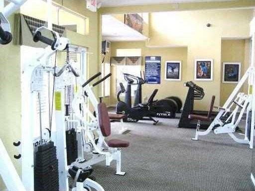 2405 Nw 33rd St #1207 - Photo 7 of 32