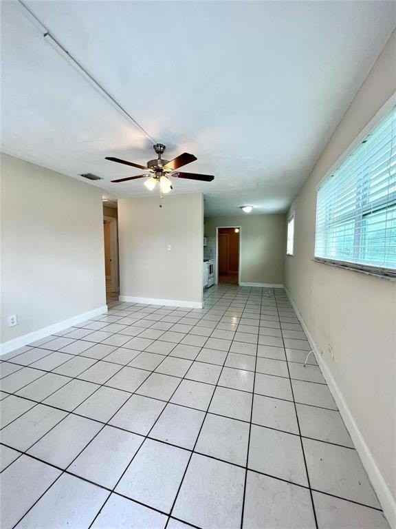 5721 Sw 38th St - Photo 4 of 16