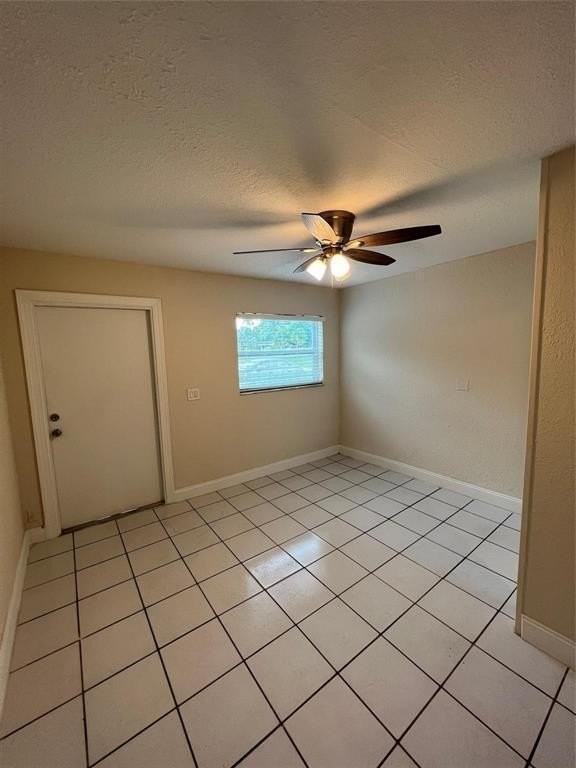 5721 Sw 38th St - Photo 7 of 16