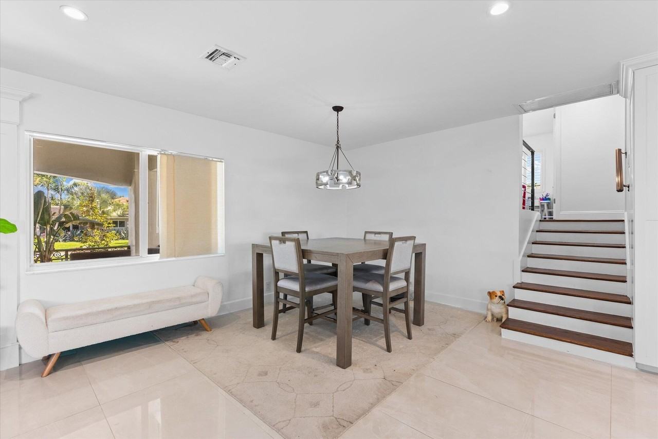 2948 Ne 35th Ct - Photo 6 of 47