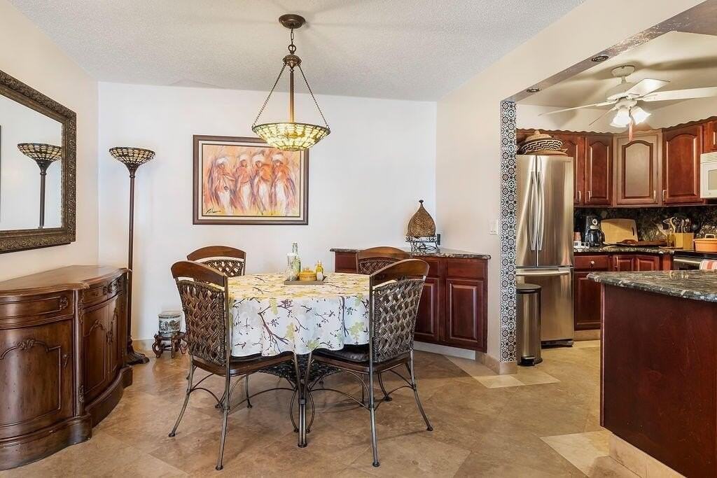 9900 Pineapple Tree Dr #106 - Photo 5 of 22
