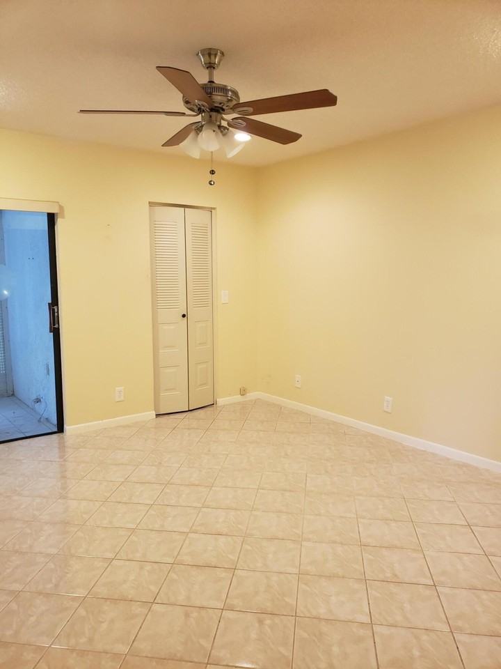10875 Lake Front Pl #10875 - Photo 6 of 18