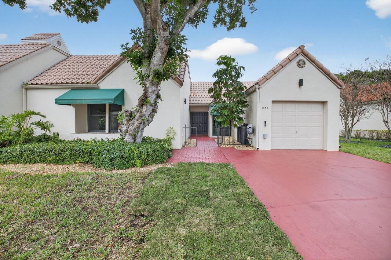 6545 Las Flores Dr - Photo 5 of 50