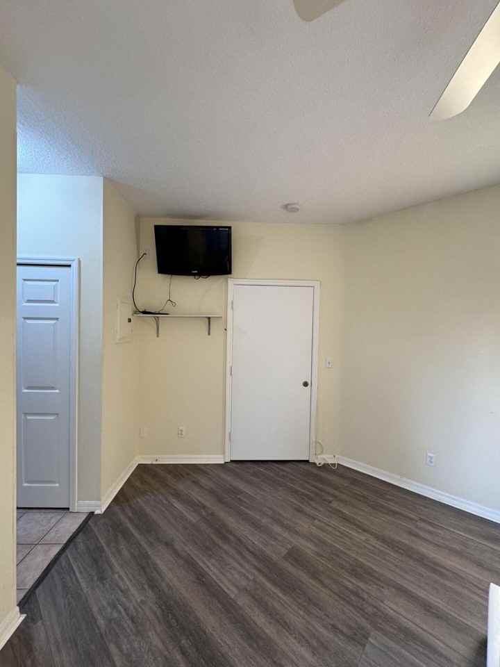 9963 Perfect Dr #158 - Photo 2 of 7