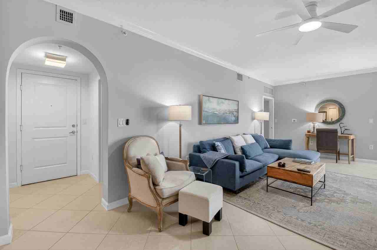 225 Ne 1st St #415 - Photo 3 of 35