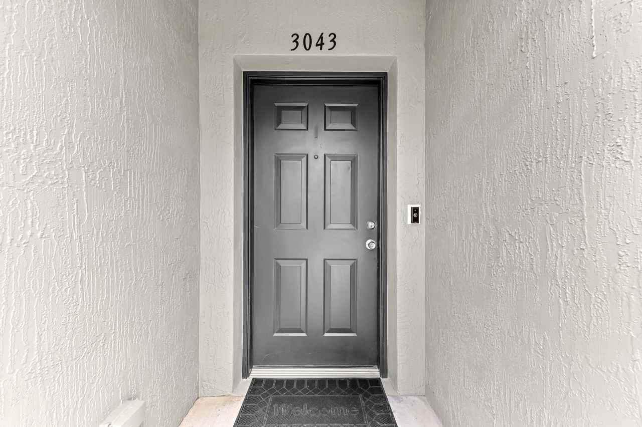 3043 Grandiflora Dr - Photo 4 of 34