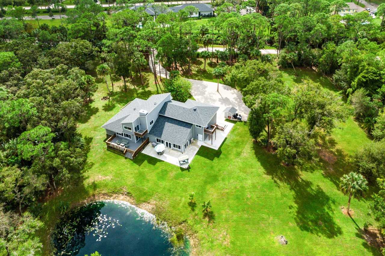 12151 Old Indiantown Rd - Photo 3 of 50