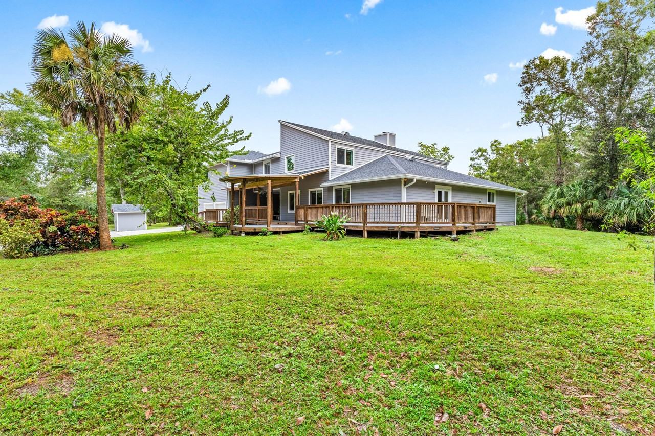 12151 Old Indiantown Rd - Photo 7 of 50
