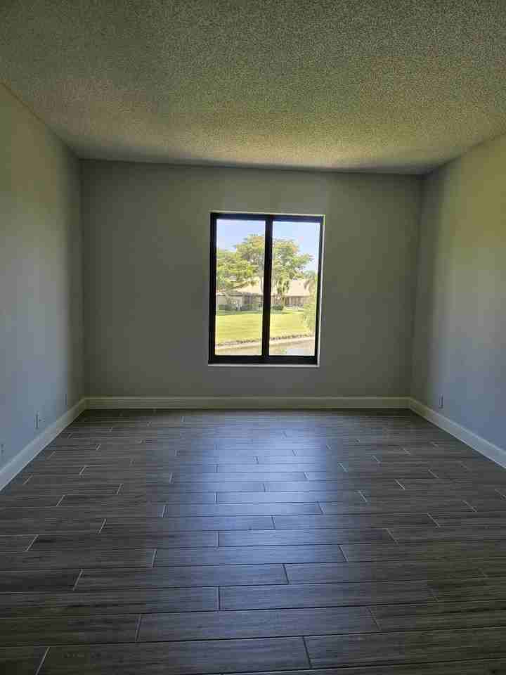 811 Sky Pine Way #F2 - Photo 4 of 7