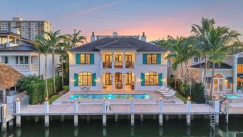 featured image of 2425 Delmar Pl