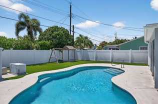 516 E Whitney Dr - Photo 1 of 1