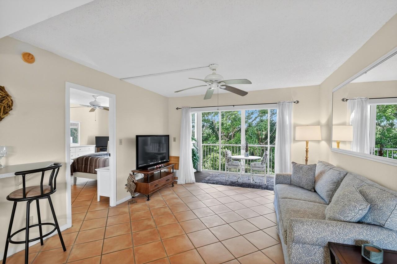 1810 New Palm Way #415 - Photo 2 of 50