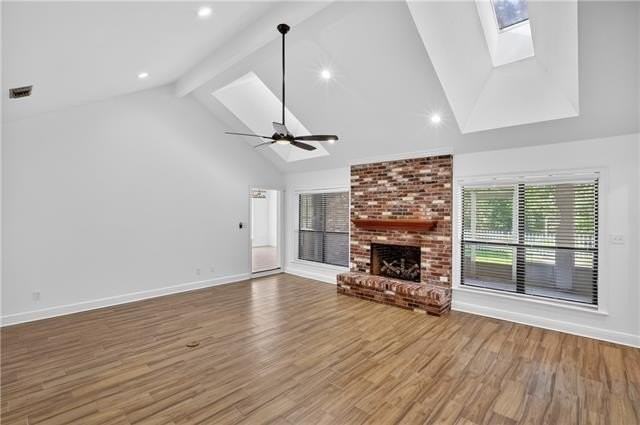 401 Starling Dr - Photo 3 of 33