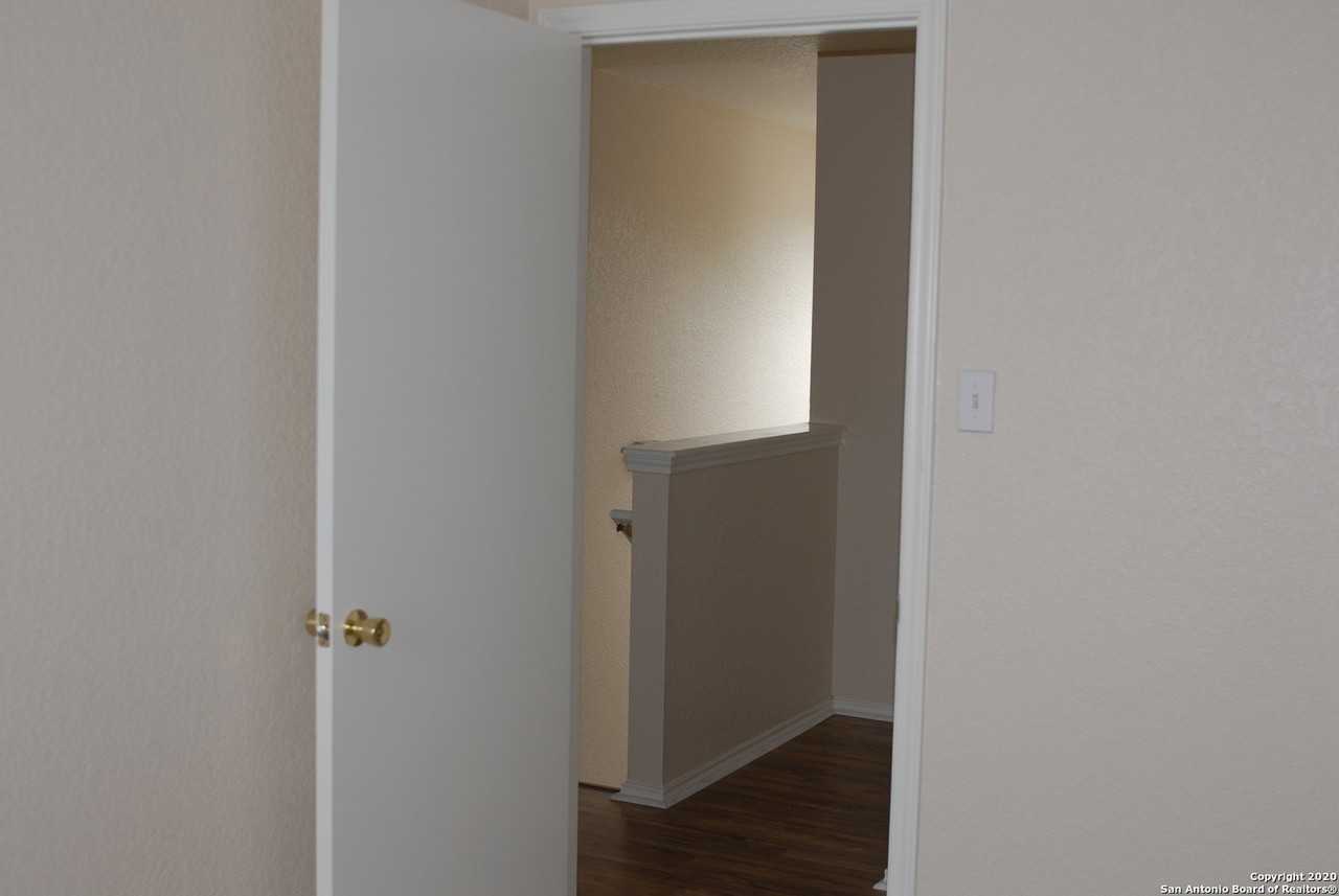 71 Montana Bay - Photo 6 of 10