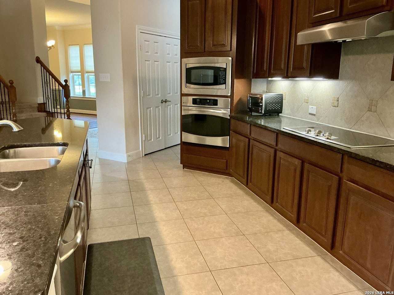 17922 Maui Sands - Photo 6 of 48