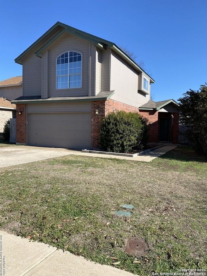 1326 Dezarae - Photo 2 of 29