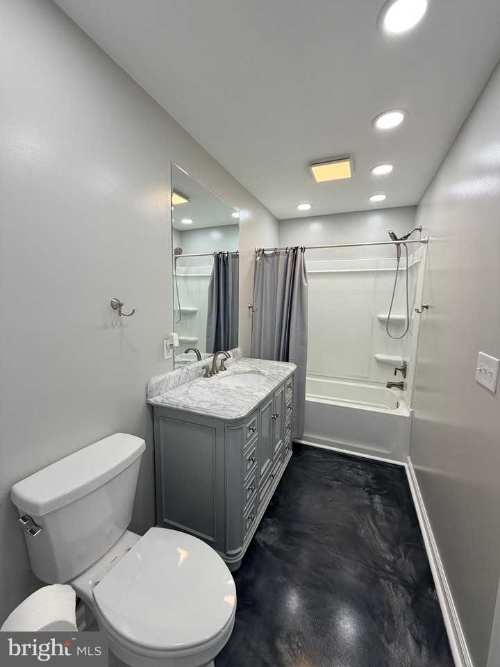 316 Monticello Ave ##A - Photo 6 of 16
