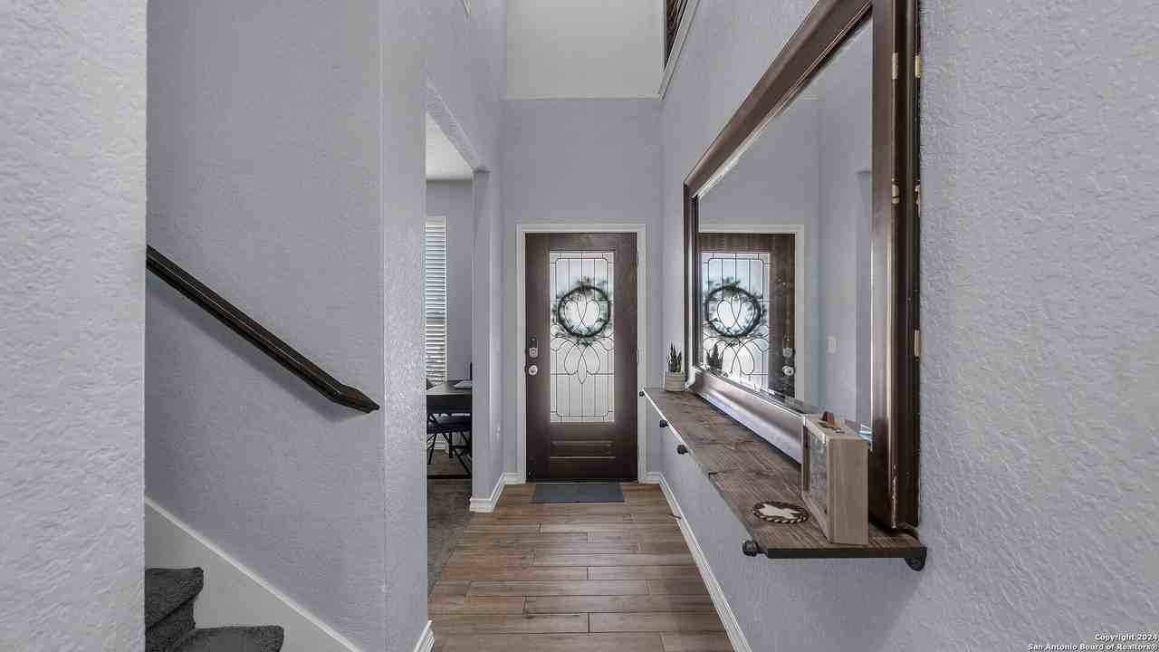 5526 Pin Pt - Photo 3 of 50
