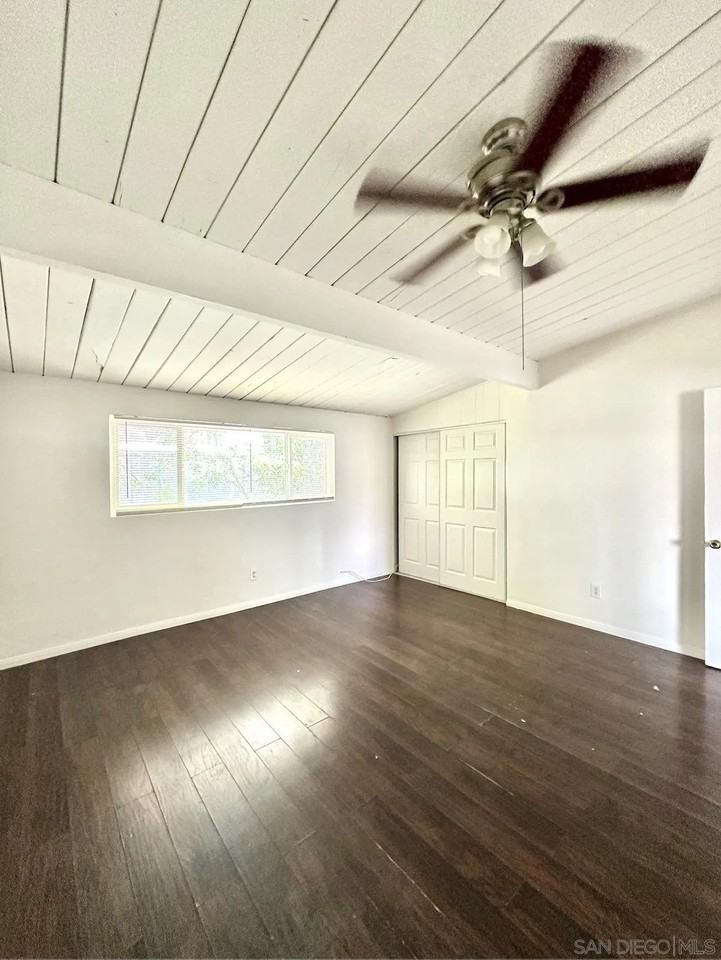 436 Grand Ave #B - Photo 3 of 5