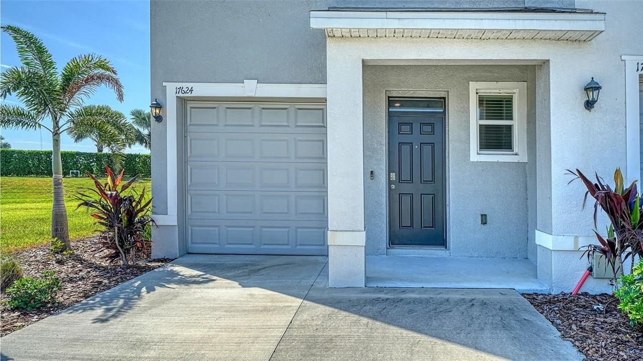 17624 Crescent Moon Loop - Photo 6 of 50