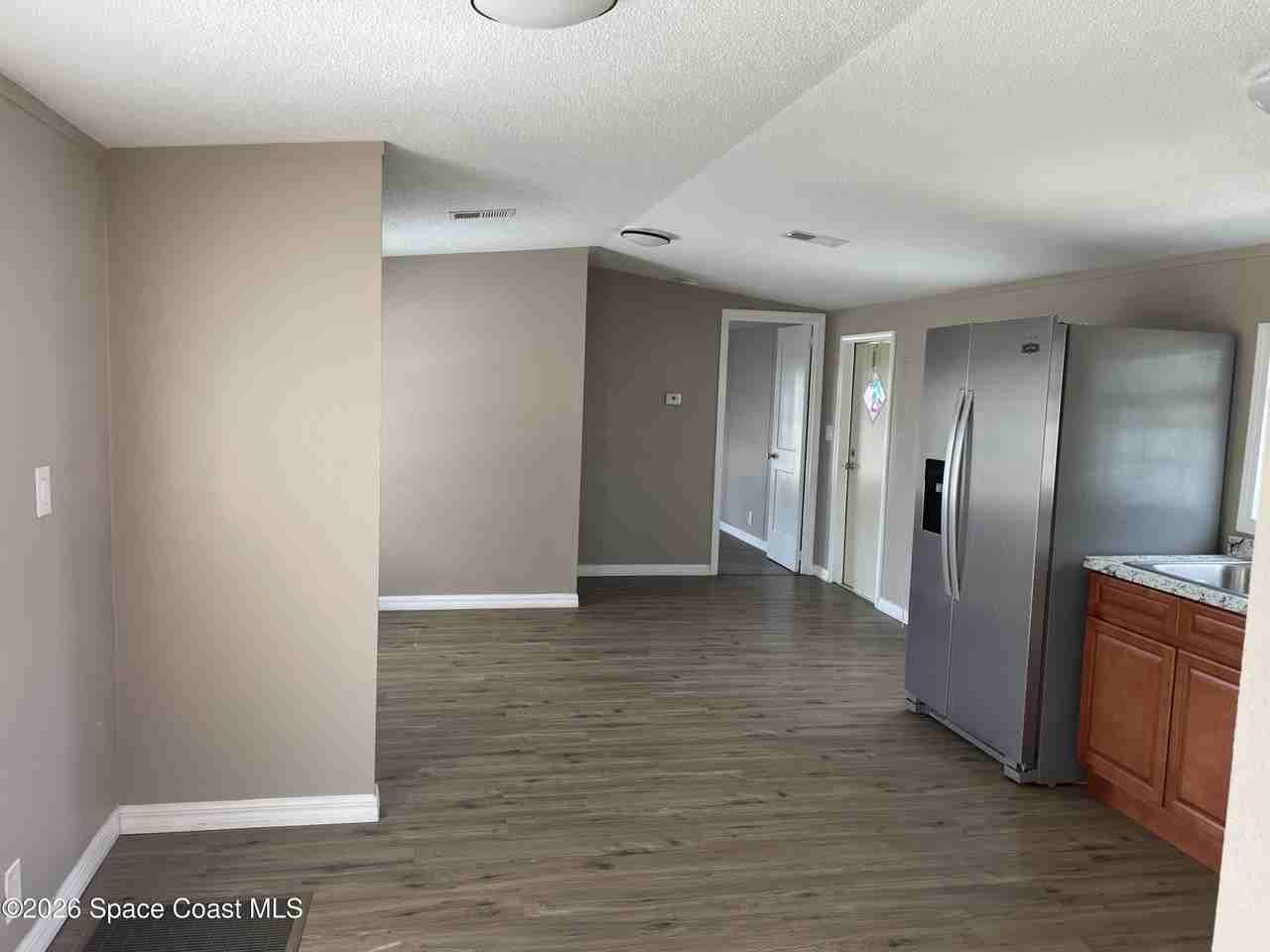 2508 Chatham Way Ne - Photo 7 of 14