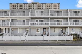 9616 Pacific Ave - Photo 1 of 1