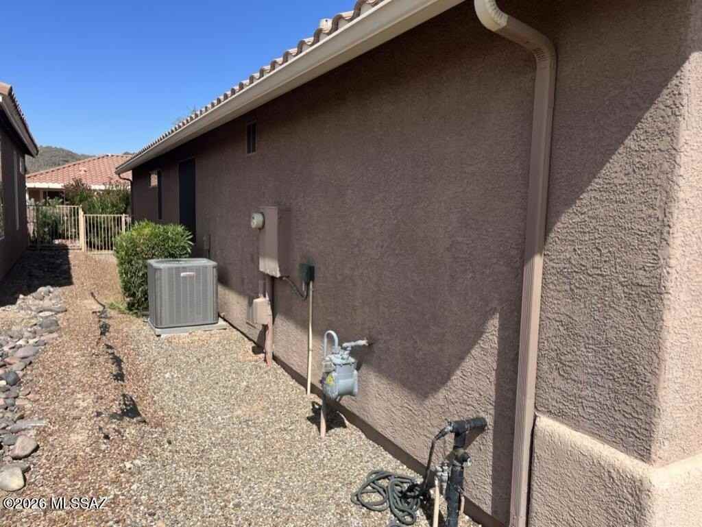 9421 N Wishing Star Dr - Photo 5 of 38