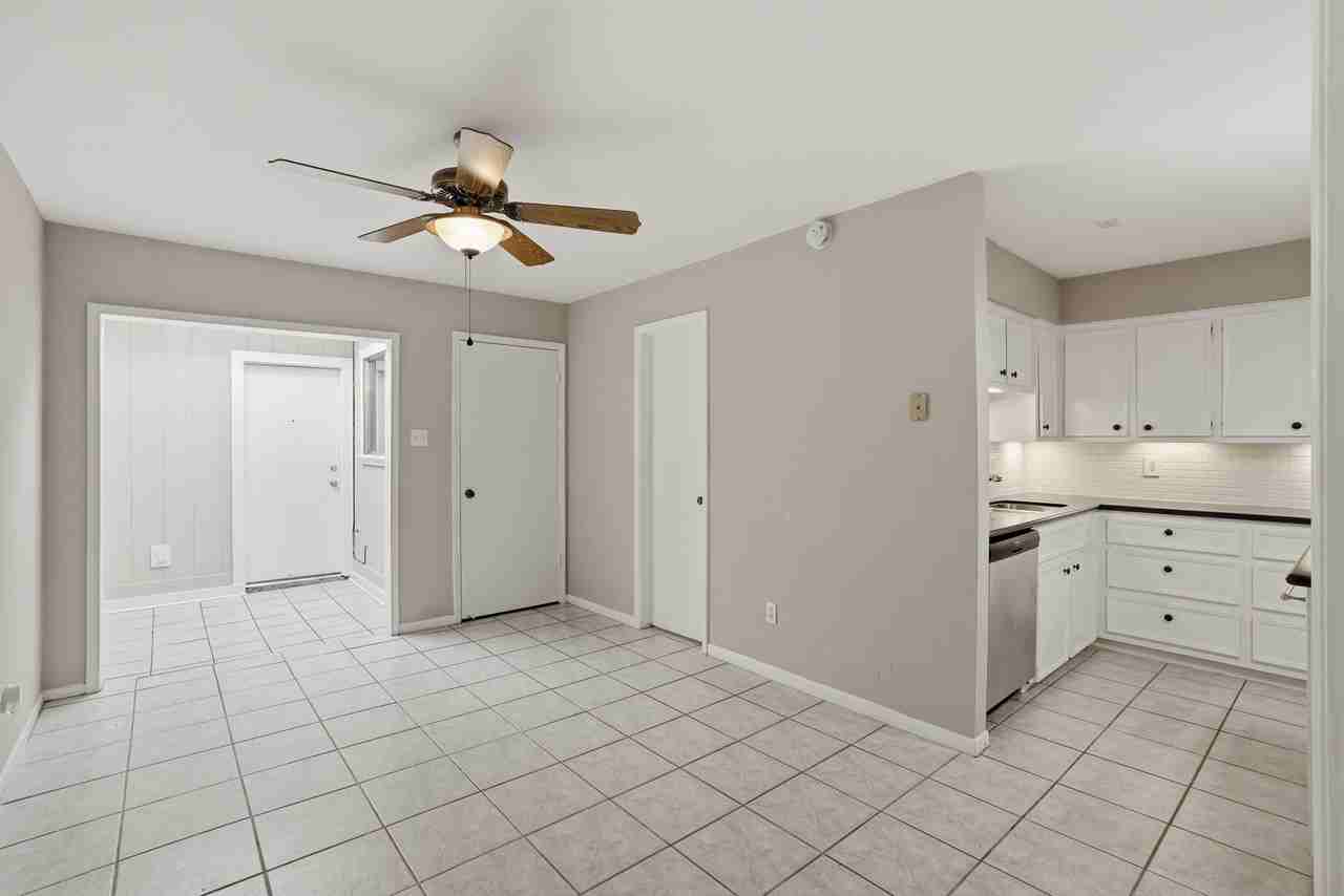 2 River Creek Way - Photo 3 of 30