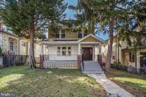 featured image of 3216 22nd St Ne