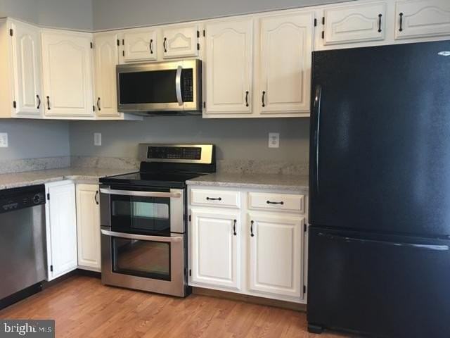 1 Tantallon Ct - Photo 5 of 13