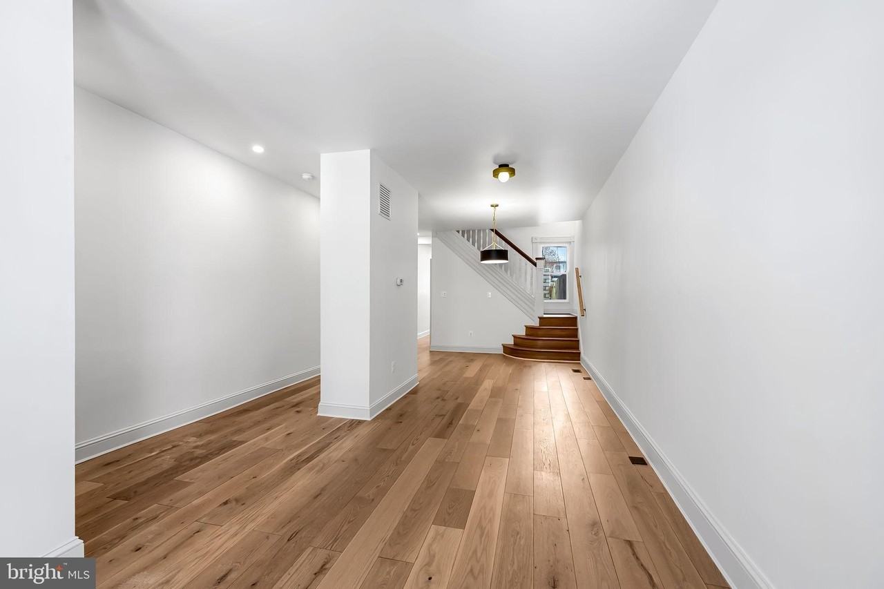 3539 Roland Ave - Photo 5 of 31