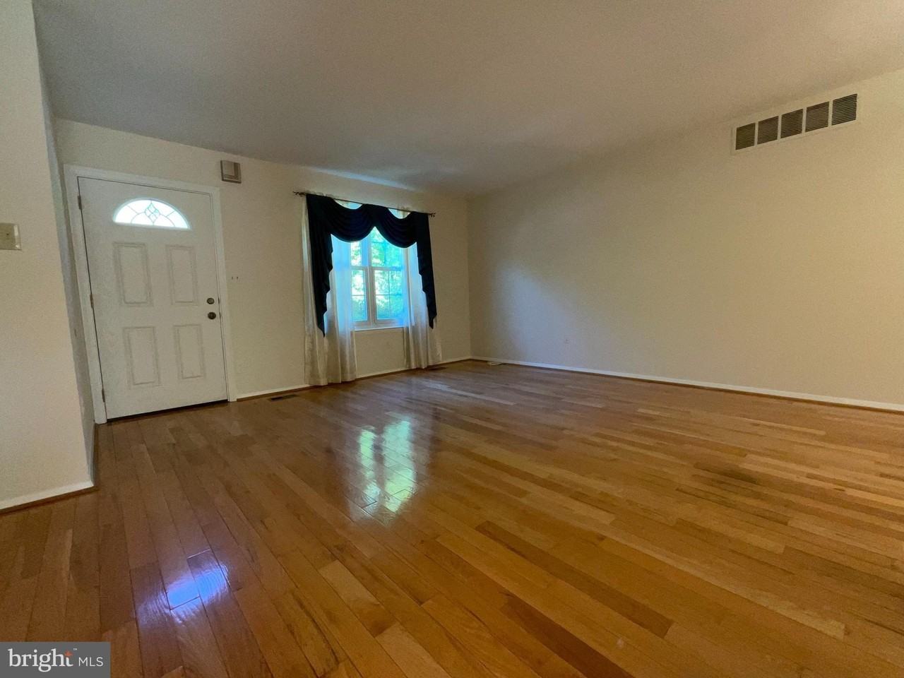 1200 Alexander Ave - Photo 4 of 23