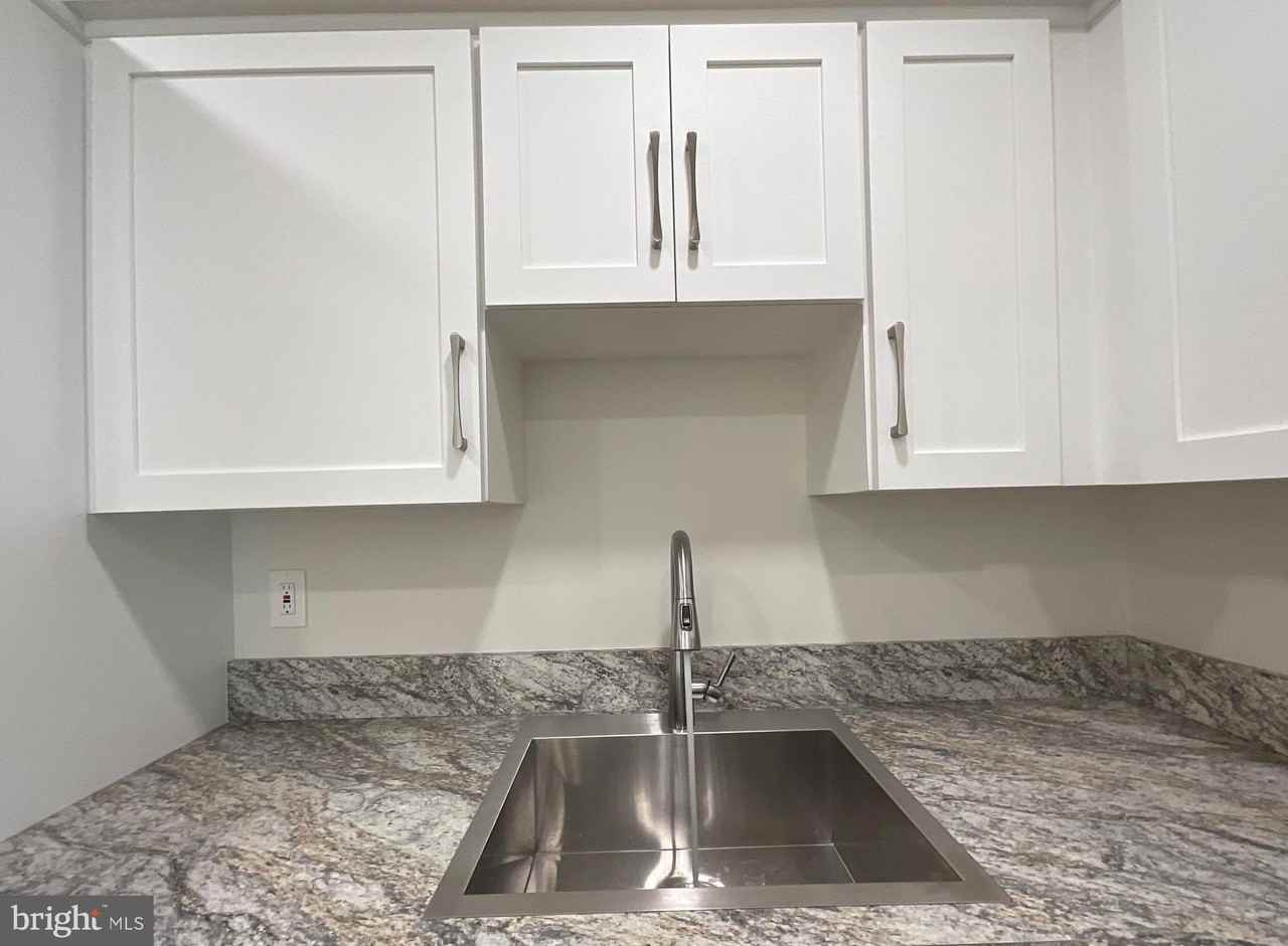 1200 Alexander Ave - Photo 7 of 23