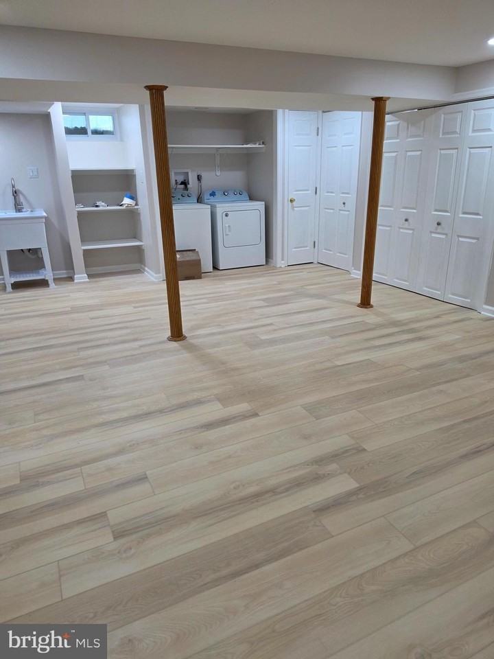 3992 Cooks Ln - Photo 3 of 23
