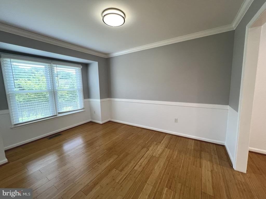 8519 Wheatfield Way - Photo 6 of 32