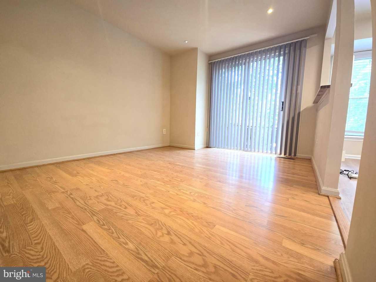 14601 Devereaux Ter - Photo 7 of 27