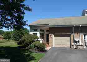 featured image of 6006 Bridgepointe Dr