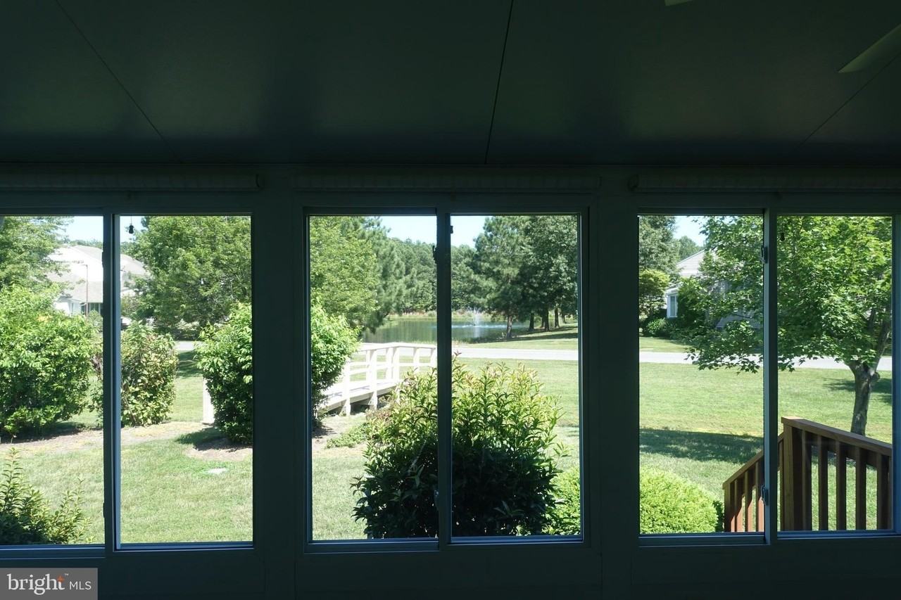 6006 Bridgepointe Dr - Photo 2 of 25