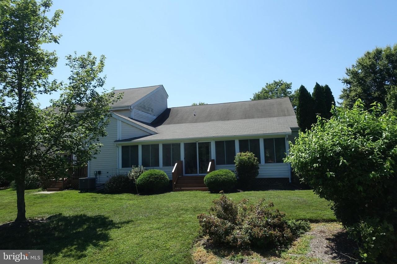 6006 Bridgepointe Dr - Photo 3 of 25