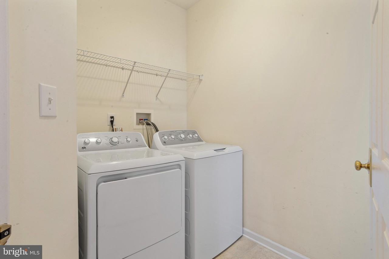 54 Nestlewood Way - Photo 4 of 38