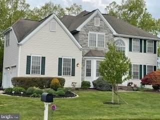 16 Poplar Dr - Photo 2 of 46